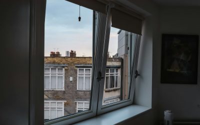 Changer le joint d’une fenêtre PVC : quand, pourquoi et comment le faire ?