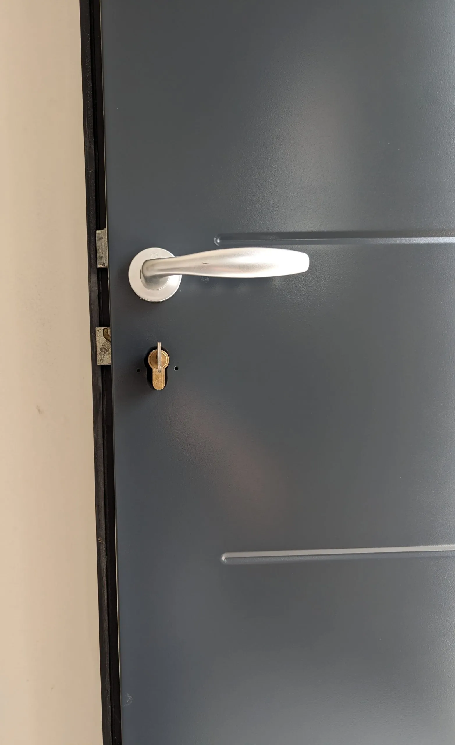 Après-intervention serrure de porte.